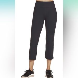 Skechers Womens Go Walk High Waisted Crop Pant | XL | Black